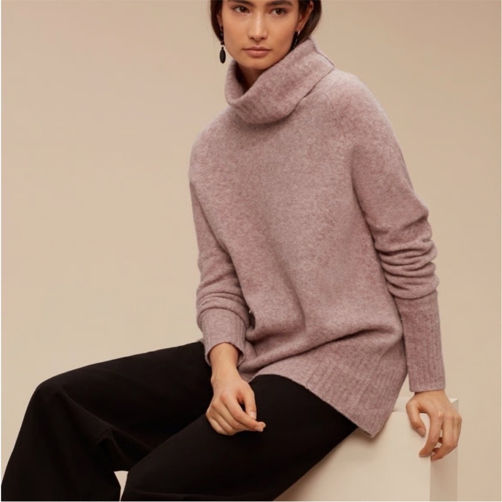 Aritzia Babaton Plutarch Pink Alpaca/Wool Blend Oversized Turtleneck Sweater EUC